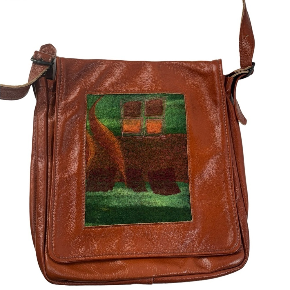 Hand Crafted Leather Purse, Southwestern Style, - Picture 3 of 9